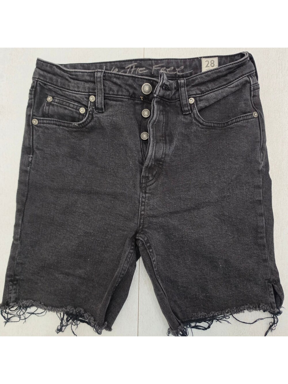 We The Free sz 28 button fly denim shorts
